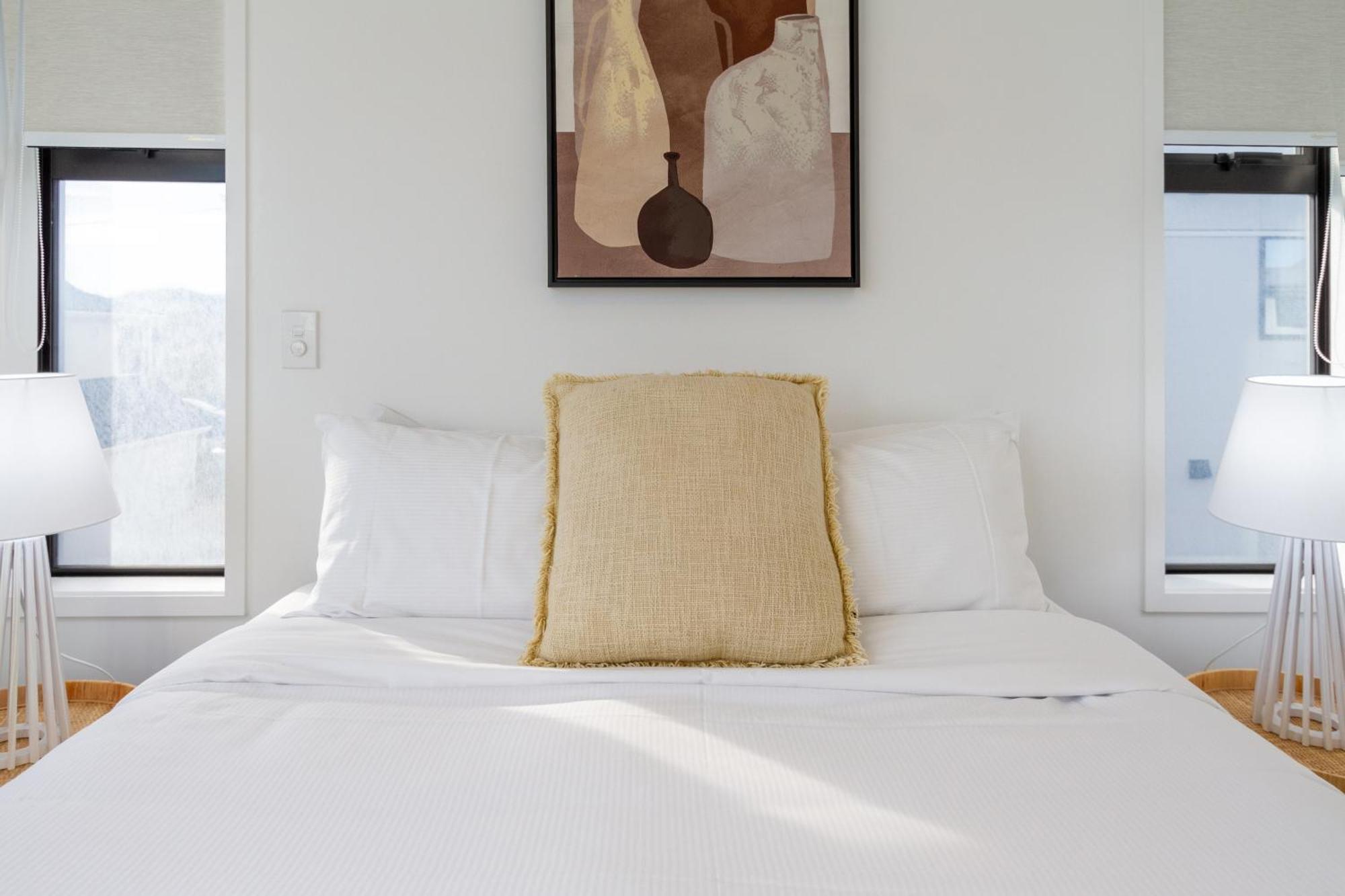 Serenity By The Sea: Coastal Escape1 Bed 1 Bath Christchurch Exterior photo